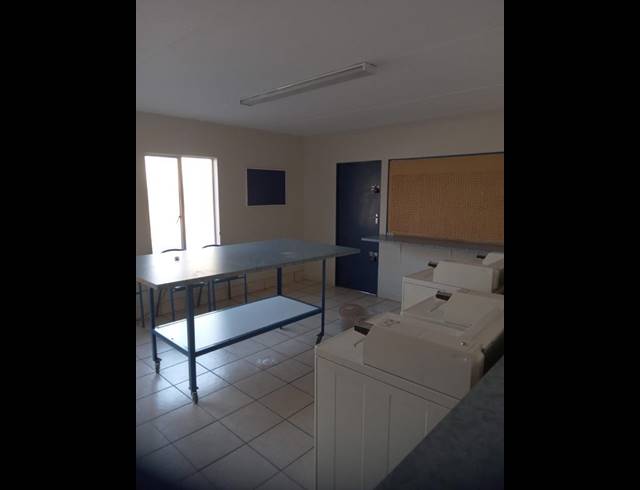 1 BEDROOM PROPERTY TO RENT IN AUCKLAND PARK